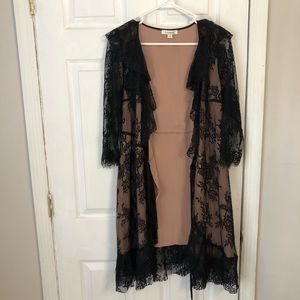 Black and Tan lace kimono NWOT